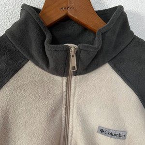 Columbia Pullover Fleece - Size Large